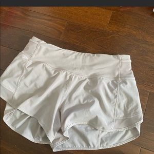 Lululemon Light Purple Speed Up Shorts Size 4